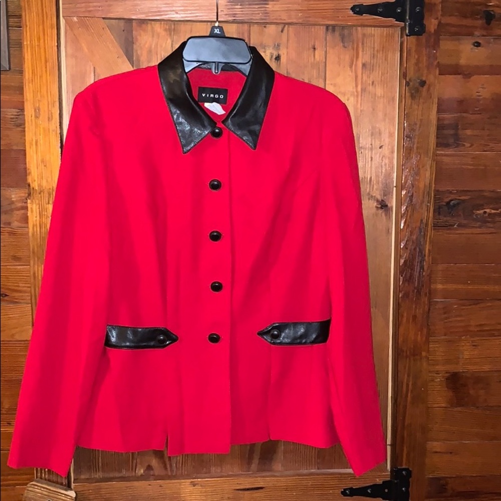 Virgo- vintage red blazer. Size 8